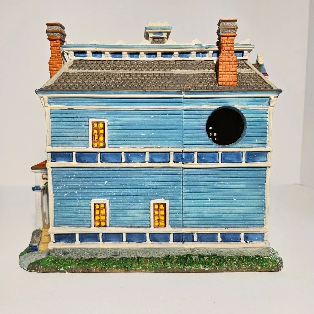 Lemax Kingsley Manor Lighted Building 2009 Michaels Exclusive 95830 Caddington